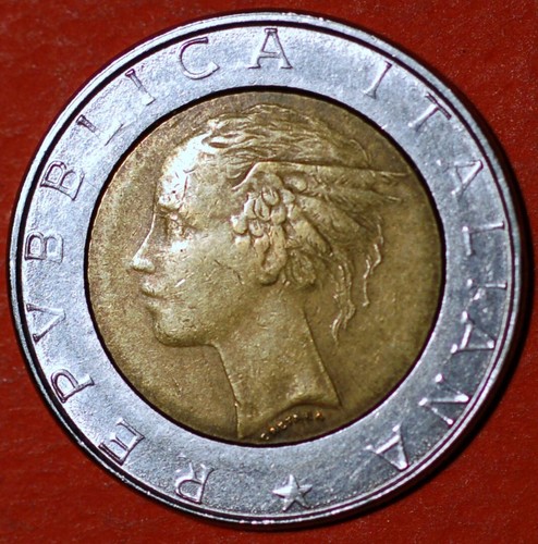 Italy 500 lire - 500,